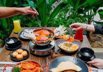 TEAM MÊ CUA - TRƯA NÀY TRIỆU HỒI GẤP